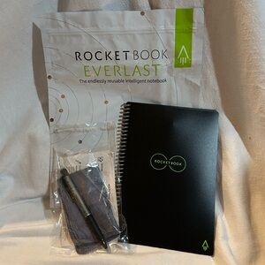 Rocketbook Everlast Reusable Notebook Core Pilot FriXion Pen Cloth